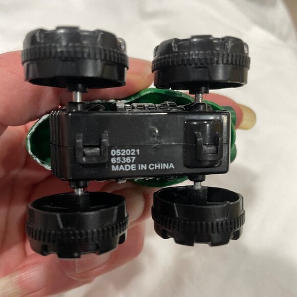 Lot of 4 Dino Bros Pull Back & Go Dinosaur Head Mini Monster Truck Car Toys - Picture 8 of 8